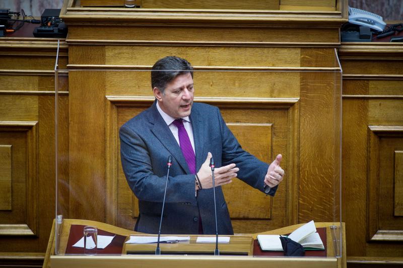 Ο Μιλτιάδης Βαρβιτσιώτης στη Βουλή