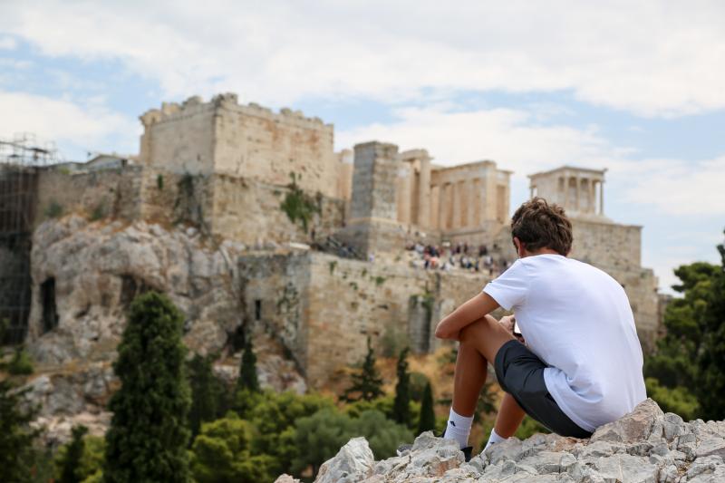 Ακρόπολη τουρίστας