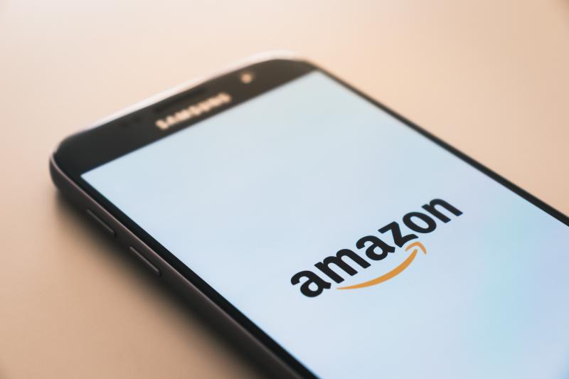 κινητό με Amazon