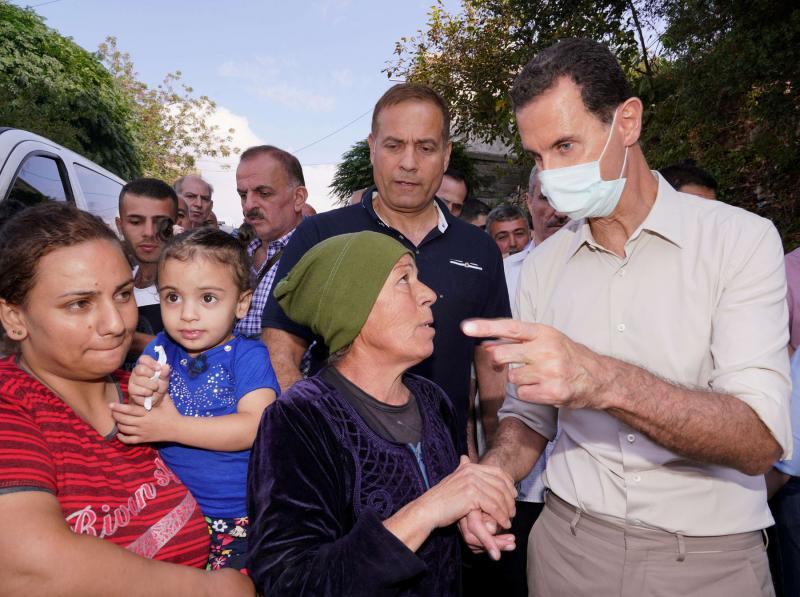 Ο Άσαντ με Σύρους πολίτες