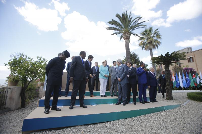 G7