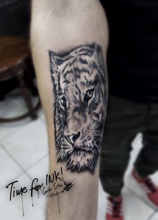 χρήστος κατσαίτης tatoo