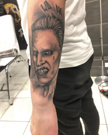 χρήστος κατσαίτης tatoo