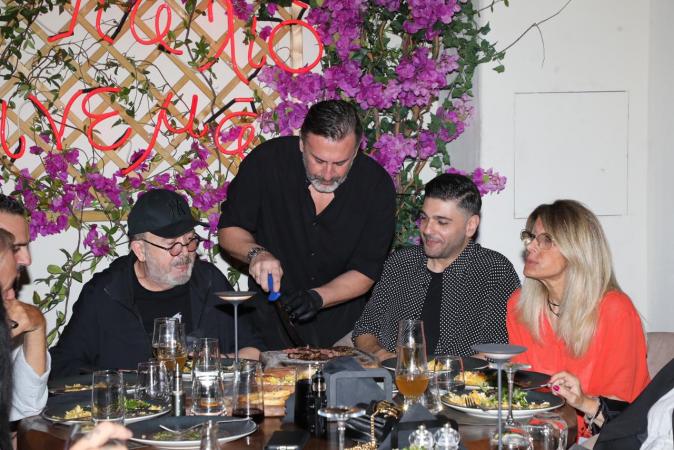 μακρης