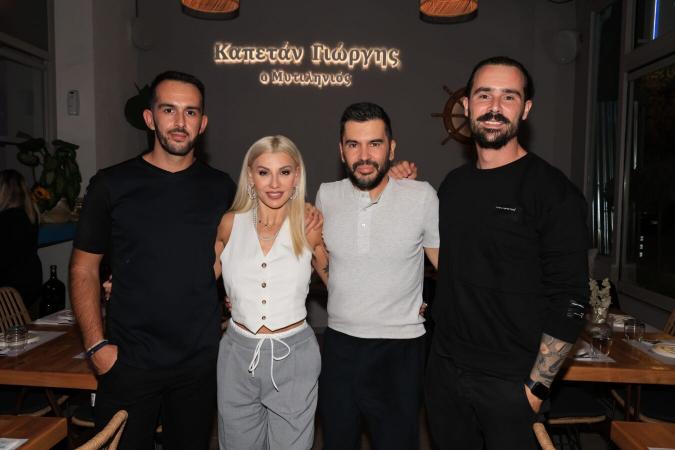 Ιωάννης Αυλωνίτης, Εύα Λεούση, Μάκης Καπάτος, Αντώνης Μητρόπουλος.