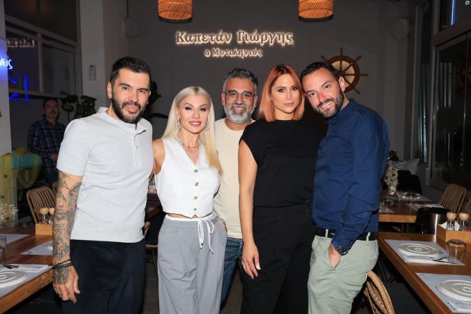 Μάκης Καπάτος, Εύα Λεούση, Κωνσταντίνος Τσακίρης, Ζήνα Καρκαλά, Παναγιώτης Βαζαίος.