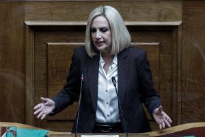 Φώφη Γεννηματά στο βήμα της Βουλής