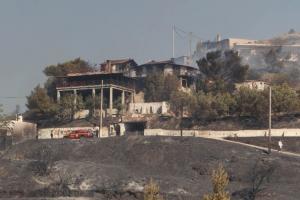 φωτοβολίδα κερατέα