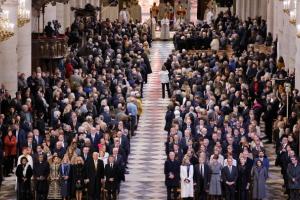 παναγια παρισιων