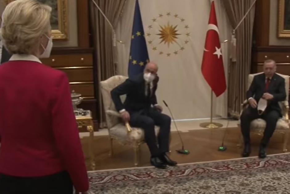Η Πρόεδρος της Κομισιόν με τον Ταγίπ Ερντογάν και τον Σαρλ Μισέλ