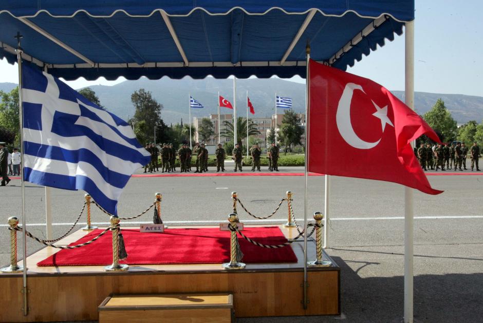 σημαίες ελλάδος τουρκίας