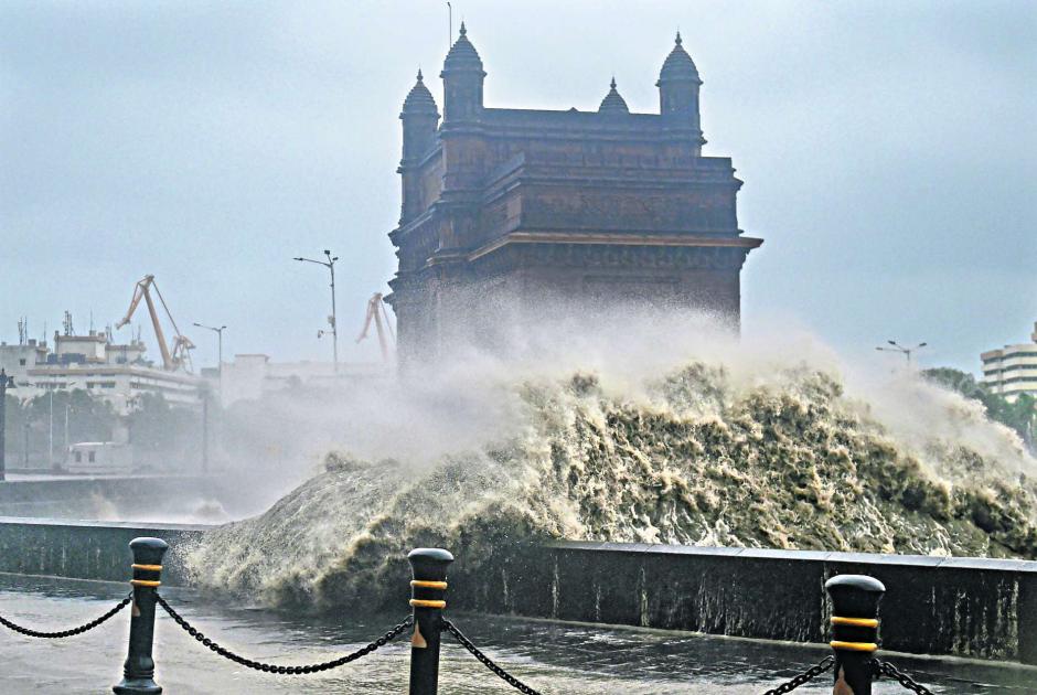 Κυκλώνας στην Ινδία