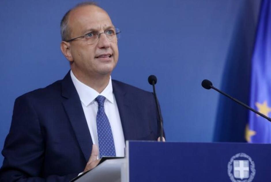 Οικονόμου επιτάξεις γιατρών 