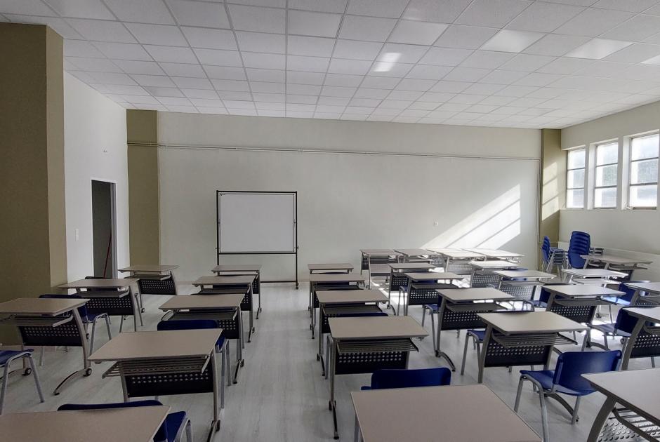 ΔΩΡΕΑ ΣΤΗΝ ΠΥΡΟΣΒΕΣΤΙΚΗ ΑΚΑΔΗΜΙΑ