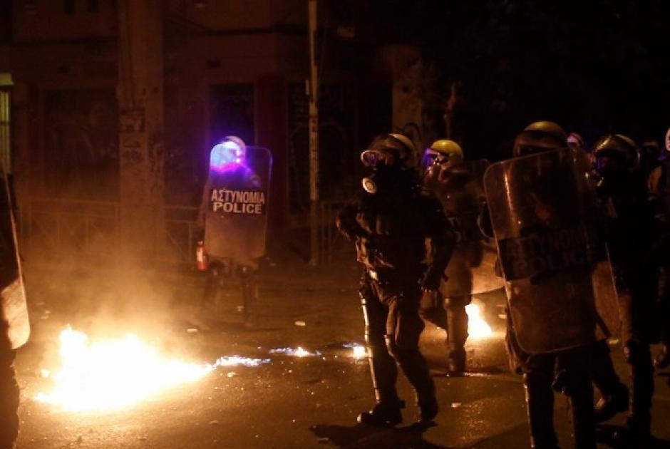 Εξάρχεια μολότοφ 