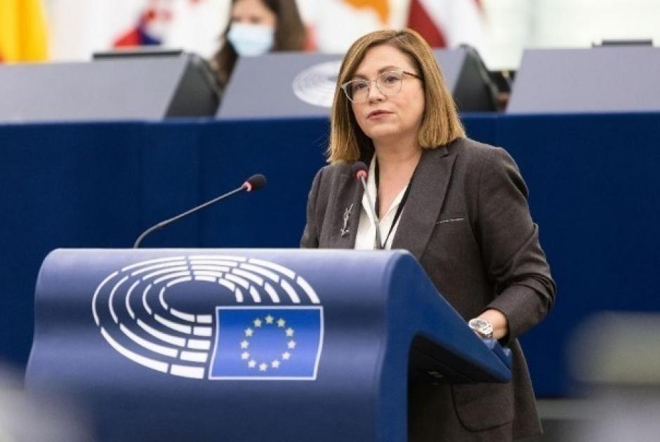 Σπυράκη