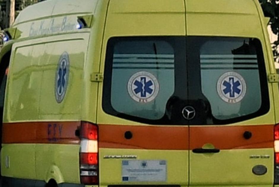 ασθενοφόρο 