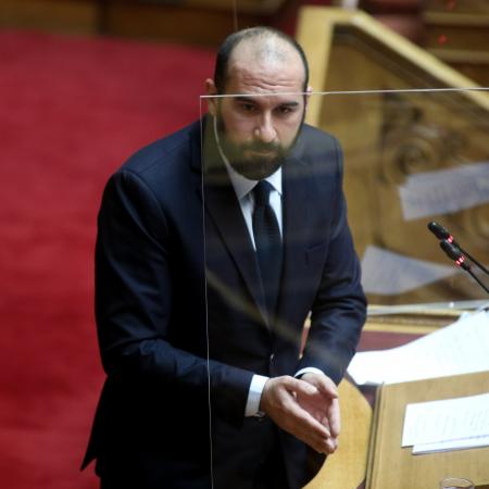 Ο Δημήτρης Τζανακόπουλος στη Βουλή