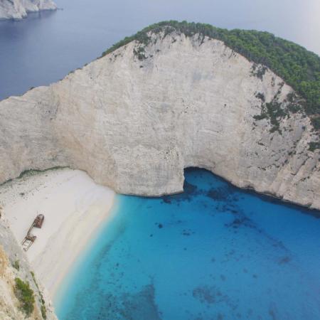 η παραλία Ναυάγιο στη Ζάκυνθο