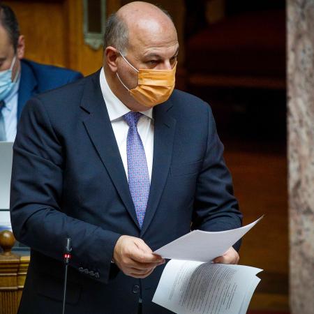 Κώστας Τσιάρας