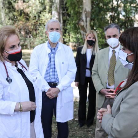 κατερίνα σακελλαροπούλου
