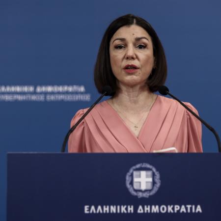 Αριστοτελία Πελώνη ενημέρωση συντακτών