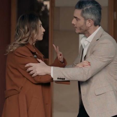 Αιμίλιος Μάγδα 8 λέξεις