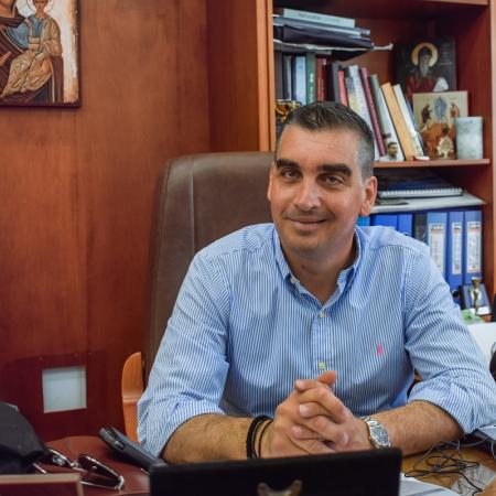Γιάννης Κωνσταντάτος