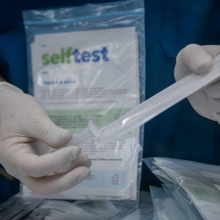 self test στα χέρια φαρμακοποιού