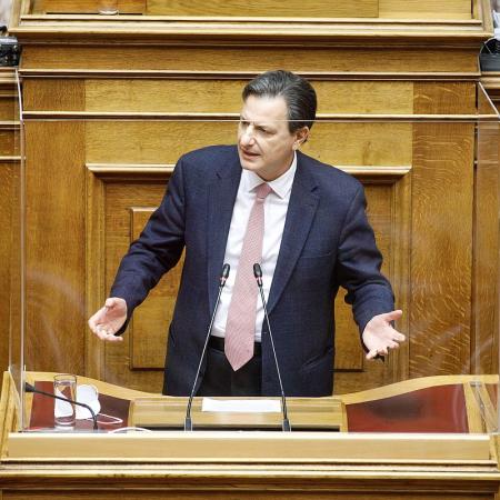 Θεόδωρος Σκυλακάκης στο βήμα της Βουλής