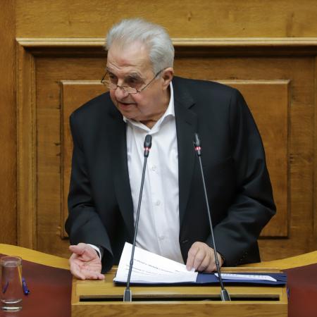 Φλαμπουράρης
