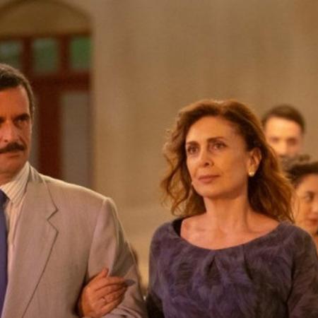 Δούκας Μυρσίνη Άγριες Μέλισσες