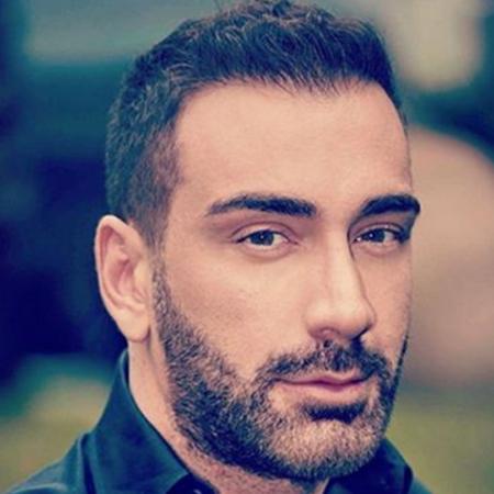 Νίκος Κοκλώνης παρουσιαστής