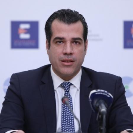 Θάνος Πλεύρης