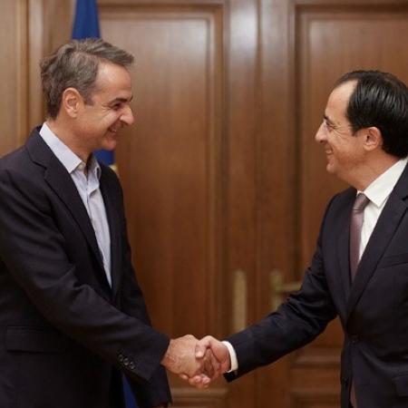 μητσοτακης χριστοδουλιδης