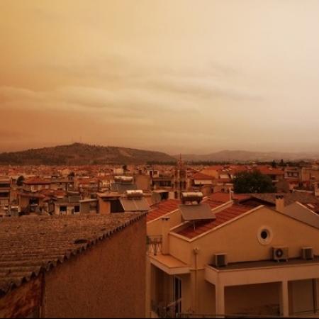 ΣΚΟΝΗ ΛΑΣΠΟΒΡΟΧΗ