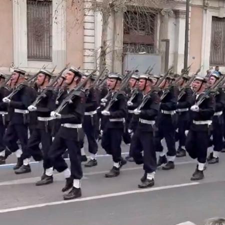 παρελαση