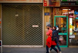 Καθολικό lockdown και αλλαγές στο λιανεμπόριο